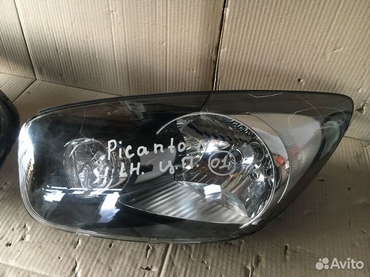 Picanto 11- Оригинал комплект фар