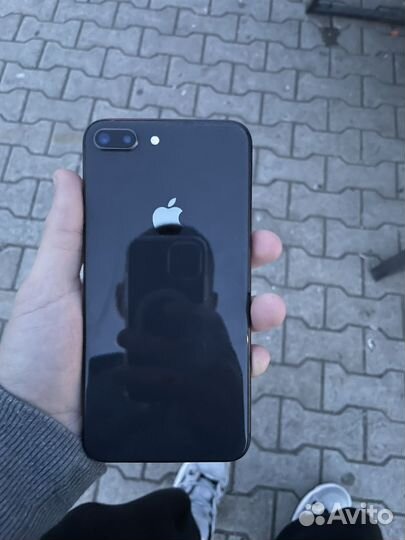 iPhone 8 Plus, 256 ГБ