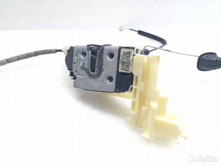 Замок двери передний правый Mercedes-Benz