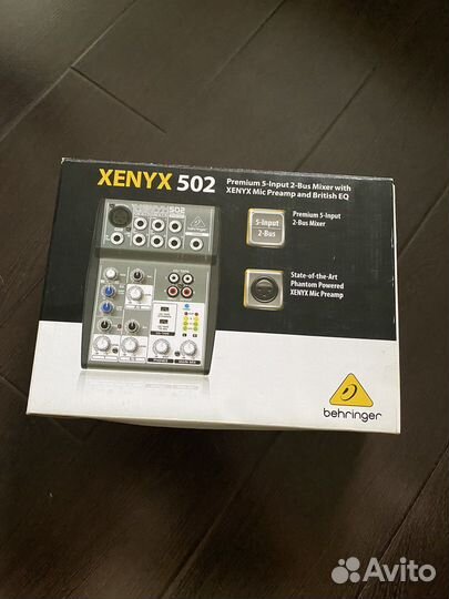Микшерный пульт Behringer 502