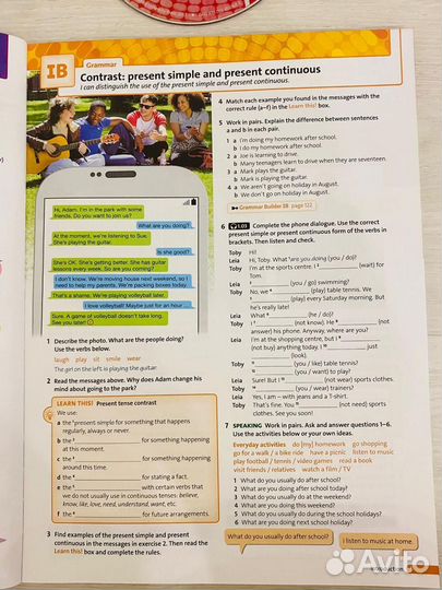 Solutions Pre Intermediate Third Edition