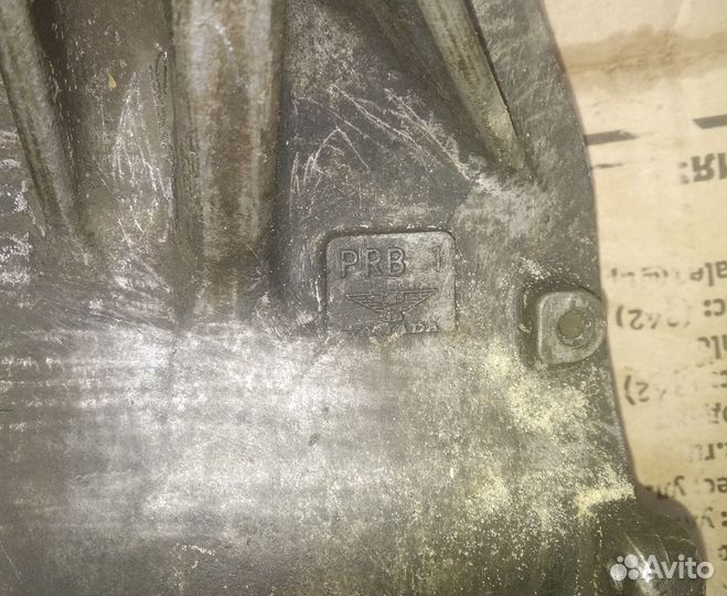 Помпа двигателя Honda Civic ep3 Type-R K20A2