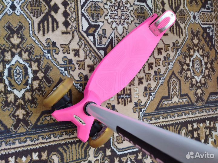 Самокат детский трехколесный