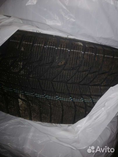 Triangle Sportex TSH11 225/40 R18