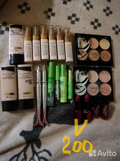 Набор косметики для визажиста
