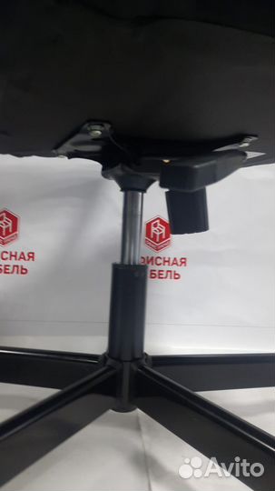 Кресло офисное сн-823 axsn