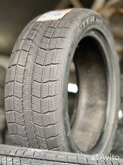 Centara Winter RX621 255/40 R20 101T