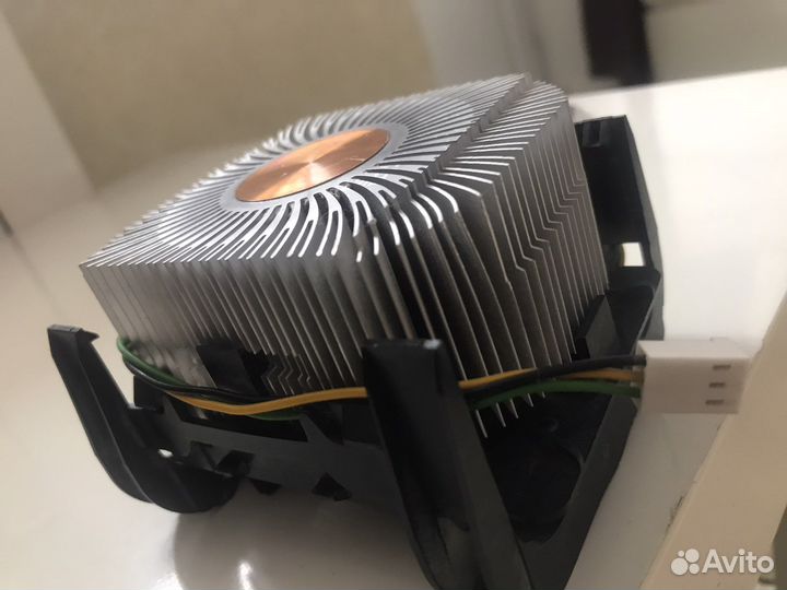 Кулер процеccорный intel