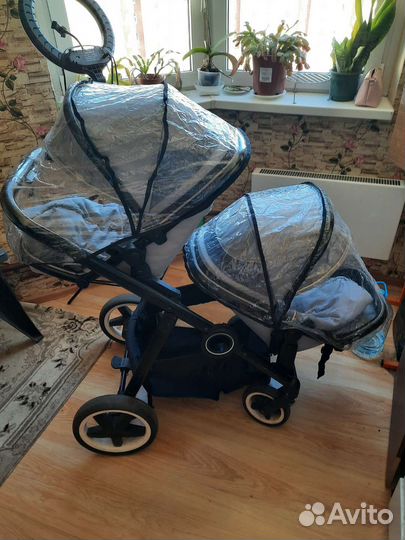 Прогулочная коляска mccann