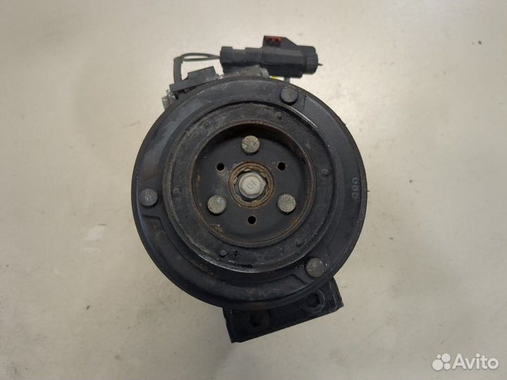 Компрессор кондиционера Jeep Wrangler 2007 - 2018