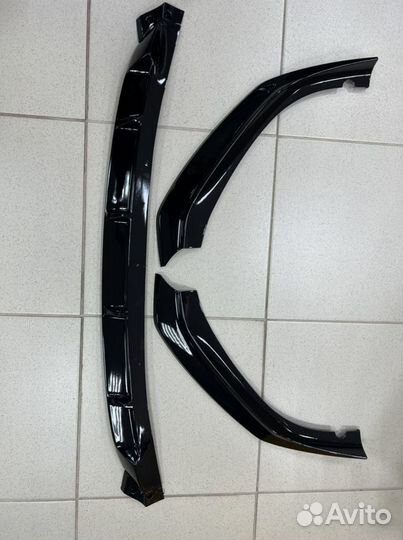 Губа накладка на передний бампер Bmw g30