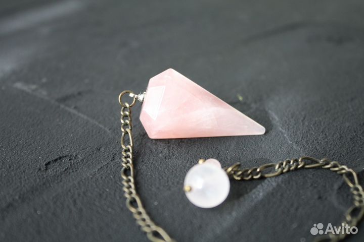 Маятник для гадания. Розовый кварц