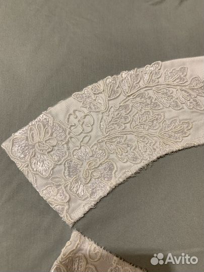 Воротник съемный белый