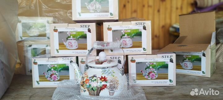 Чайник эмалированный новый