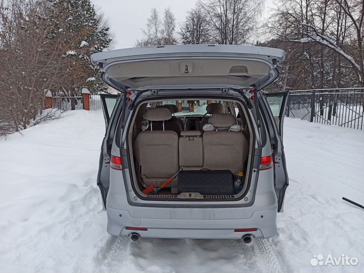 Honda Elysion 3.0 AT, 2004, 190 000 км