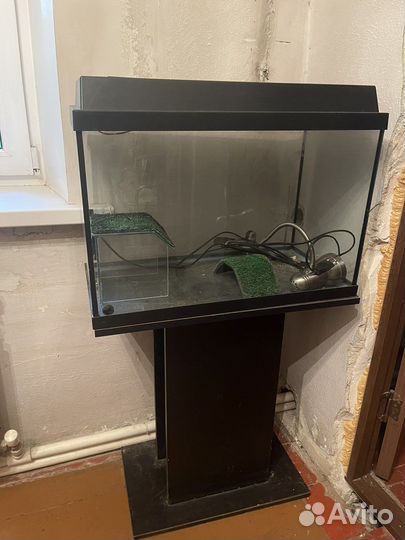 Аквариум с тумбой
