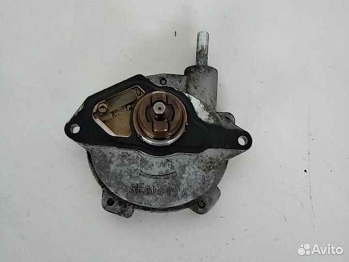 Вакуумный насос Мерседес A2712300965