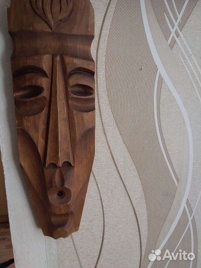 Африканская маска дерево