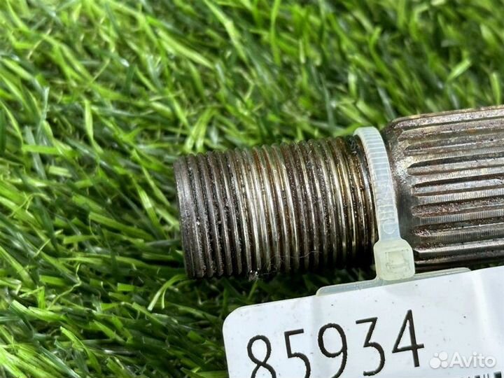 Привод 63 т.км передний правый Toyota Sienta NCP81