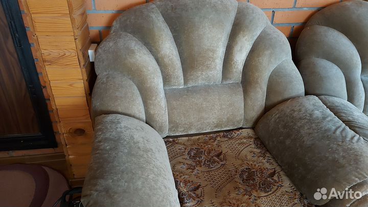 Мягкая мебель диван и кресла бу