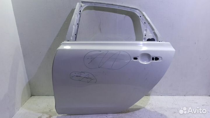Дверь задняя левая
