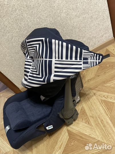 Автолюлька Inglesina Trilogy City