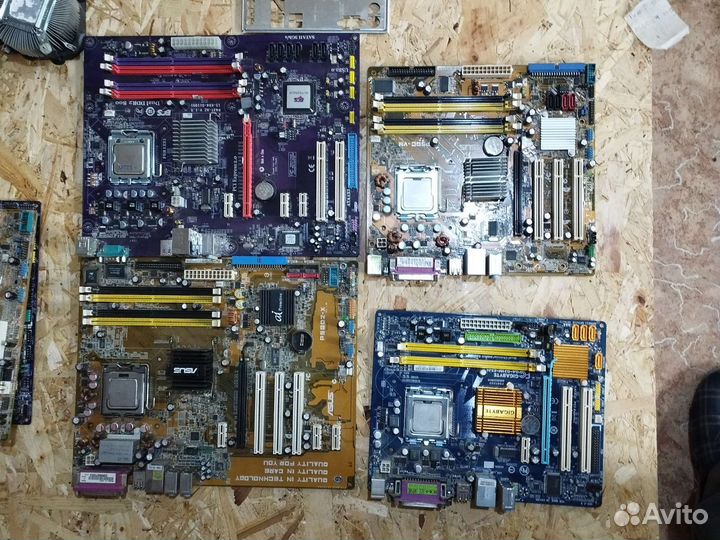 Материнские платы с процессором и без
