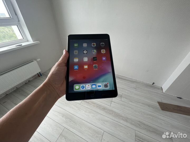 iPad mini 3 Wi-Fi + cellular (без Айклауда)