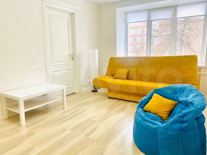4-к. квартира, 60 м², 2/5 эт.