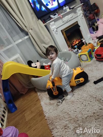 Мотоцикл- беговел для малышей