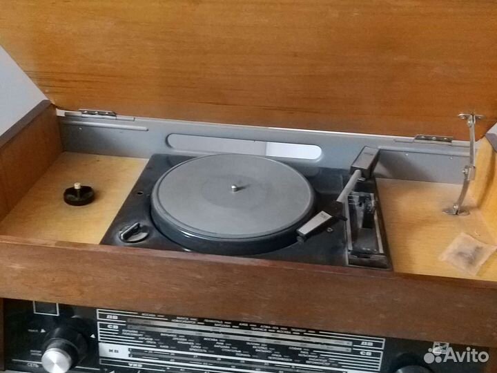 Радиола Rigonda 102