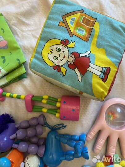 Погремушки игрушки