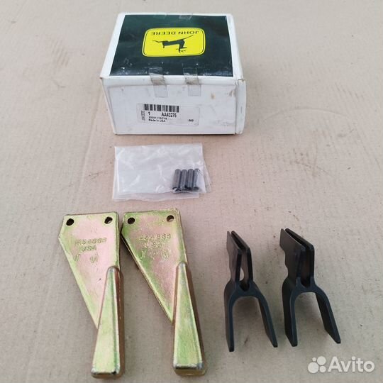 John Deere AA43276 ограждение