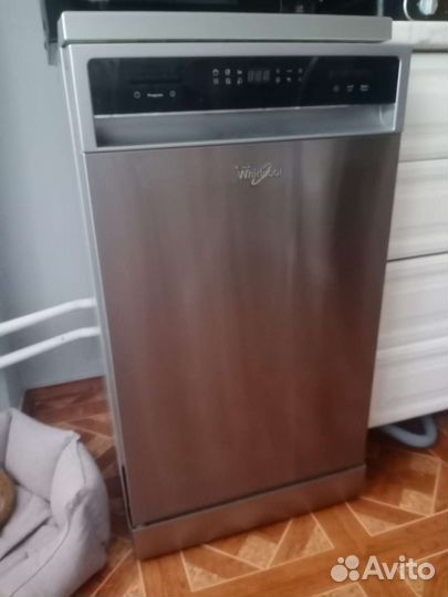 Посудомоечная машина Whirlpool