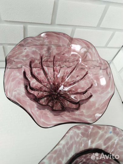 Ваза для фруктов, конфетница цветное стекло из