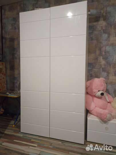 Шкаф распашной