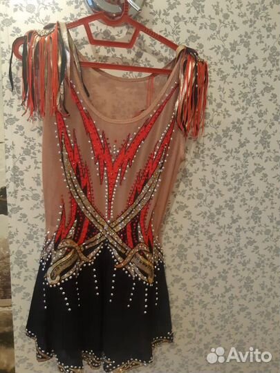 Купальник для художественной гимнастики