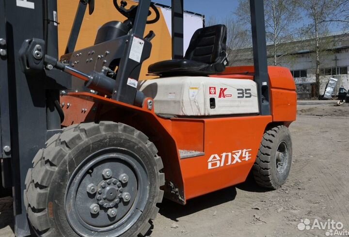 Вилочный погрузчик Heli CPCD35, 2023