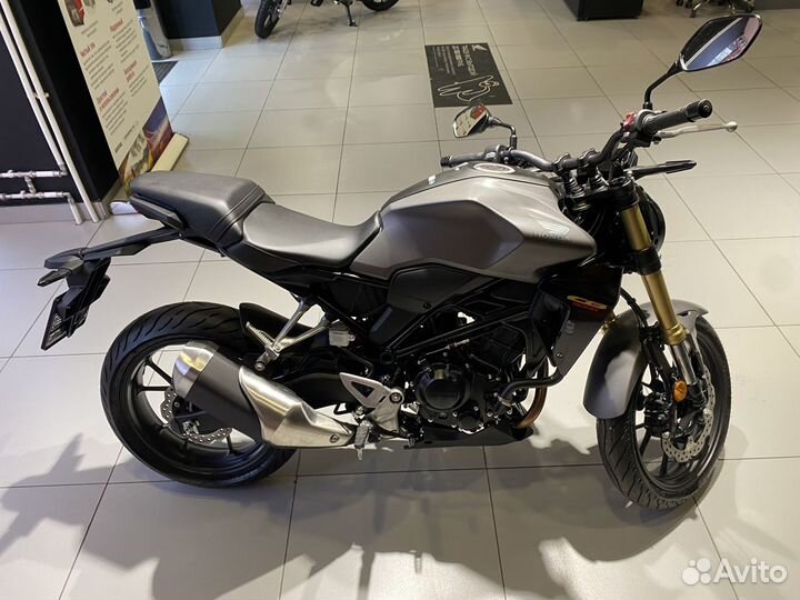 Honda CB 300 Neo Sports Café