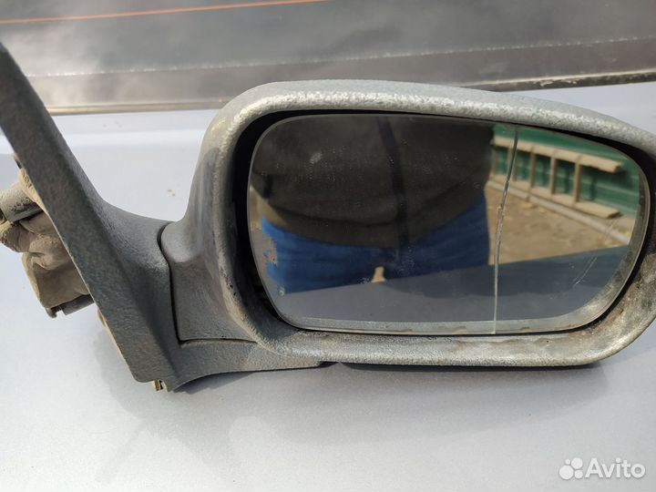 Правое зеркало с Daewoo Nexia в сером рапторе