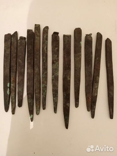 Медные гвозди