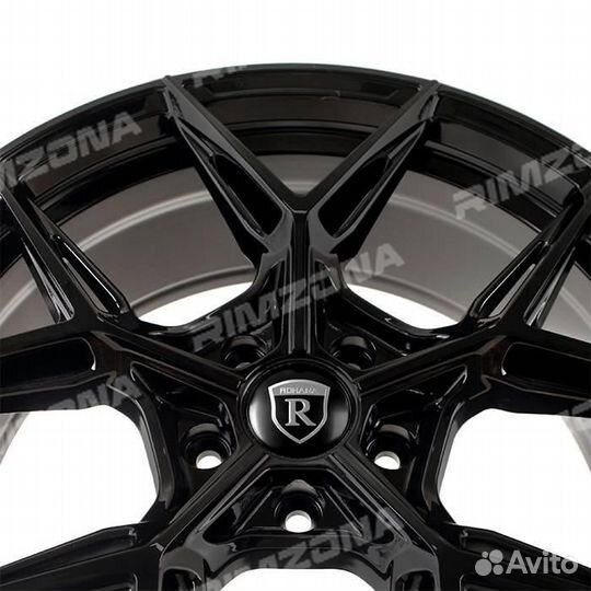 Литой диск sakura wheels R20 5x114.3