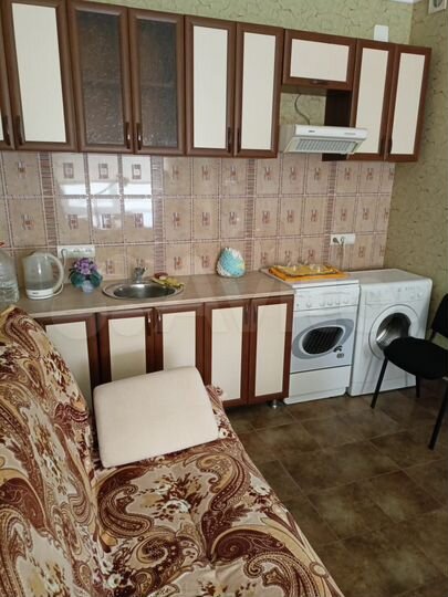 2-к. квартира, 49 м², 1/3 эт.