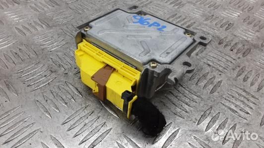 Блок управления airbag volkswagen touareg 7L (96P0