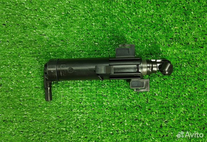 Форсунки омывателя фар правая Audi A4 B8 VAG