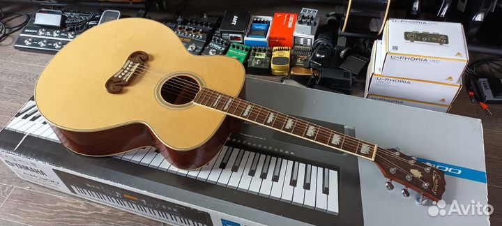 Электроакустическая гитара jambo