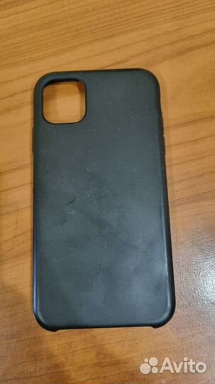 Чехол на iPhone 11