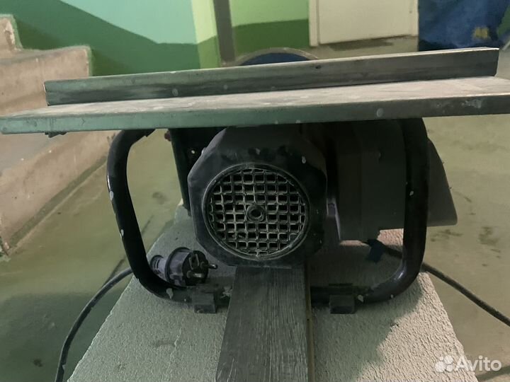 Плиткорез электрический