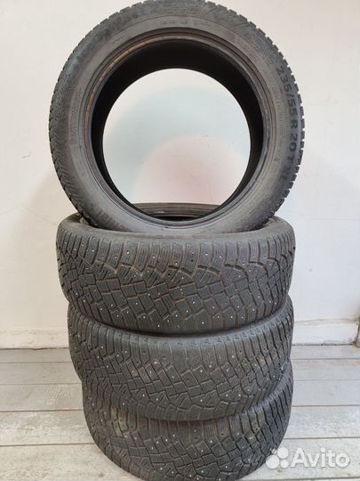 Continental IceContact 2 SUV 235/55 R20 105T