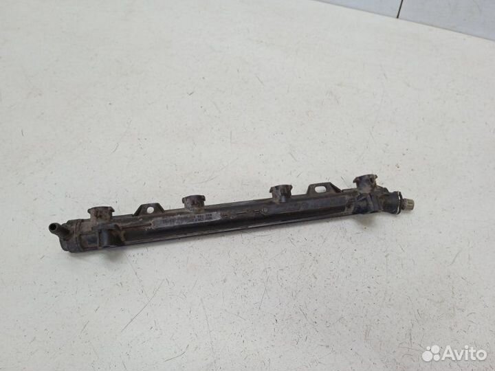 Рейка топливная (рампа) Volkswagen Polo 1.6 2015